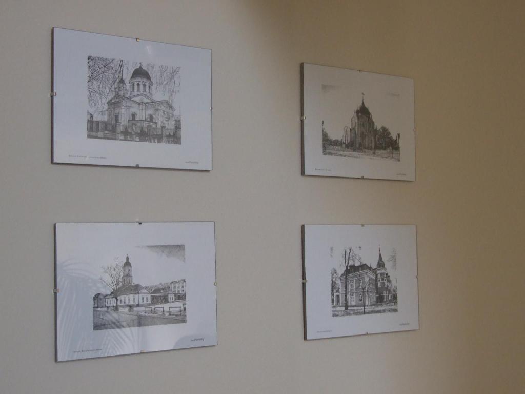 Pokoje Goscinne Centrum Kultury Prawoslawnej เบียวิสตอก ภายนอก รูปภาพ